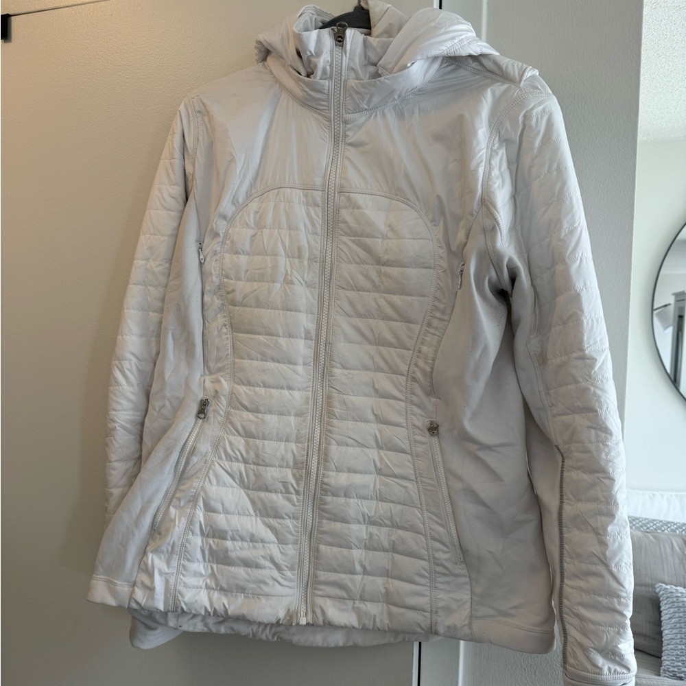 Lululemon Puffer Jacket (light puffer)